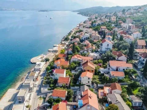 Prodaja, kuća, 450m², Tivat, Crna Gora - image 8