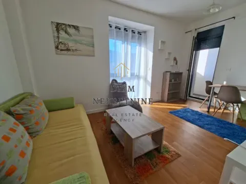 Rent, studio apartment, 22m², Centar, Bar - image 9