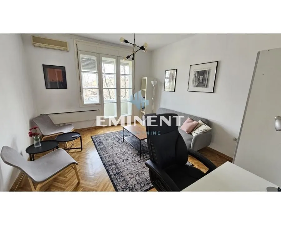 Rent, two bedroom apartment, 61m², Stari Grad, Beograd