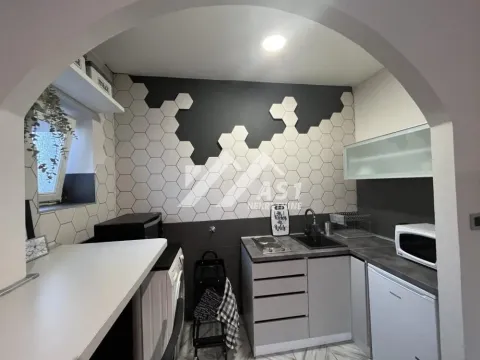 Izdavanje, stan, 25m², Rotkvarija, Novi Sad Sve Podlokacije - image 6