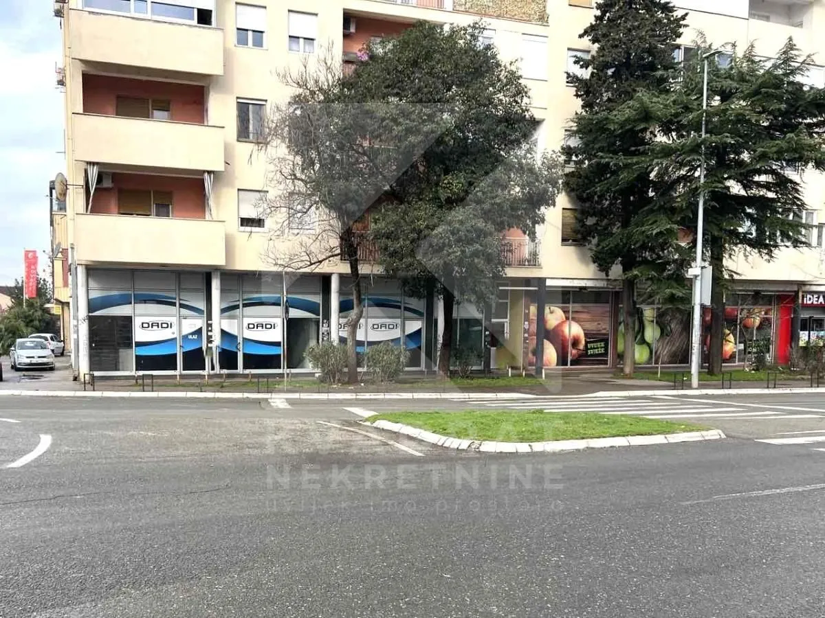 Rent, office space, 117m², Gintaš, Podgorica