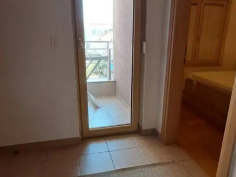 Izdavanje, jednosoban stan, 45m², Stari Aerodrom, Podgorica - image 5