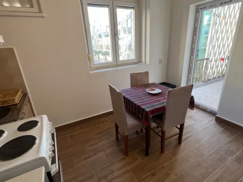 Rent, one bedroom apartment, 45m², Centar, Bar - image 5