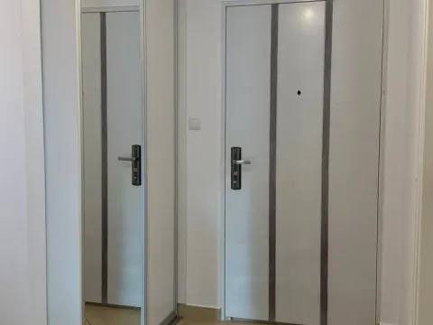 Rent, one bedroom apartment, 58m², Mainski Put, Budva - image 2