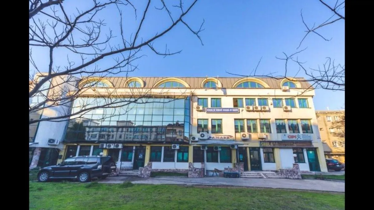 Prodaja, poslovni prostor, 170m², Centar, Podgorica