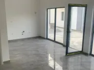 Prodaja, kuća, 130m², Šušanj, Bar - image 13