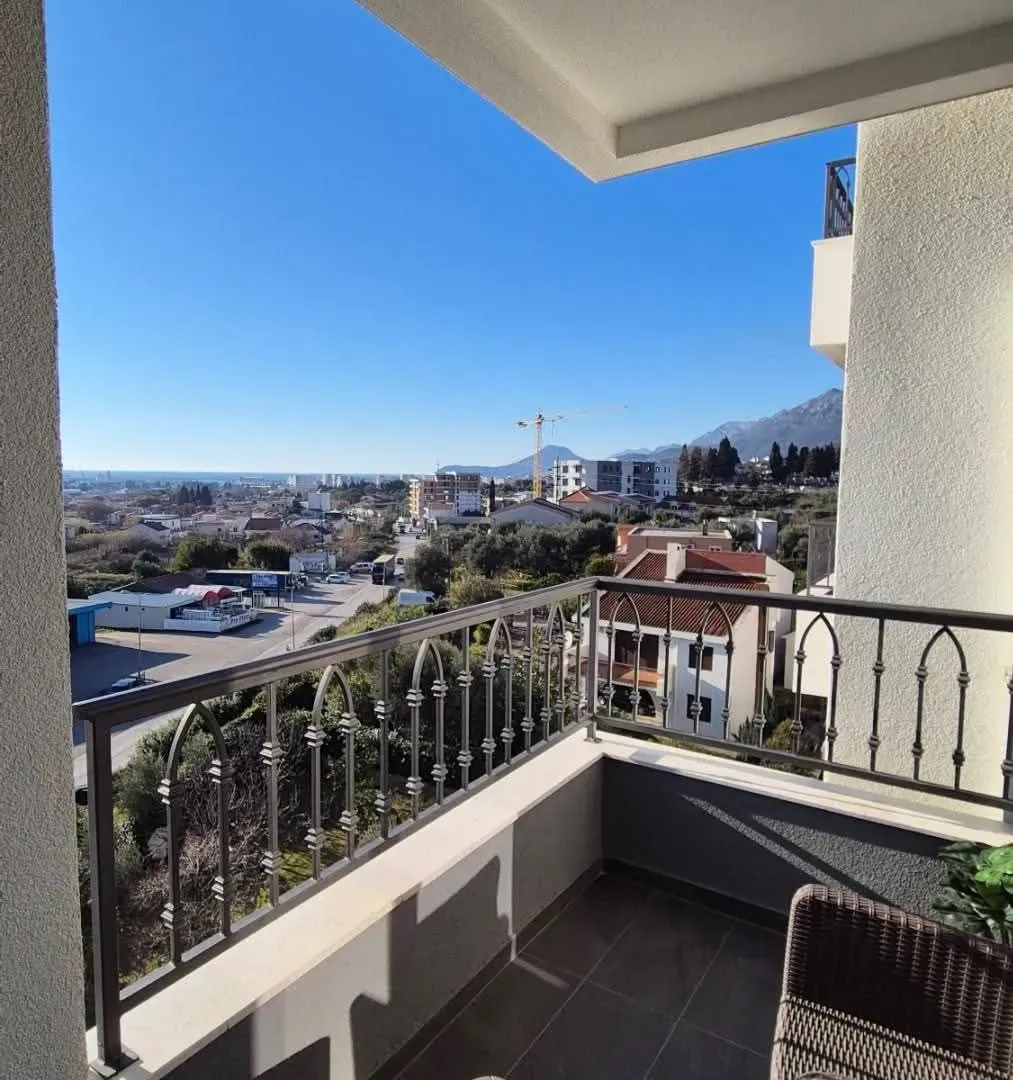 Rent, studio apartment, 25m², Čeluga, Bar