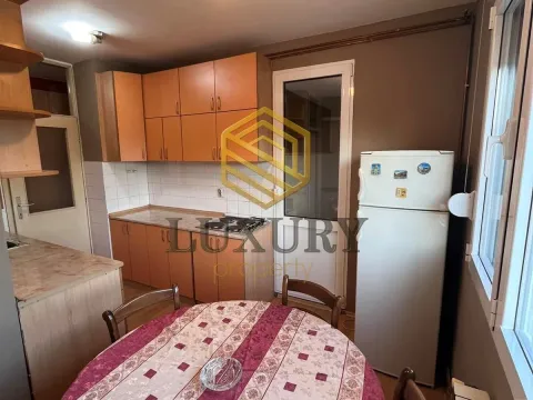 Rent, two bedroom apartment, 70m², Centar, Podgorica - image 4