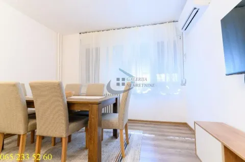 Rent, two bedroom apartment, 56m², Skojevsko Naselje, Beograd - image 4