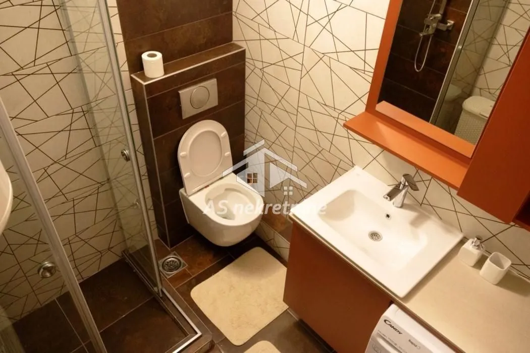 Izdavanje, dvosoban stan, 60m², Voždovačka Crkva, Voždovac Sve Podlokacije