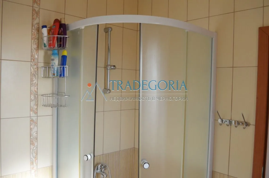 Prodaja, dvosoban stan, 132m², Bar, Crna Gora