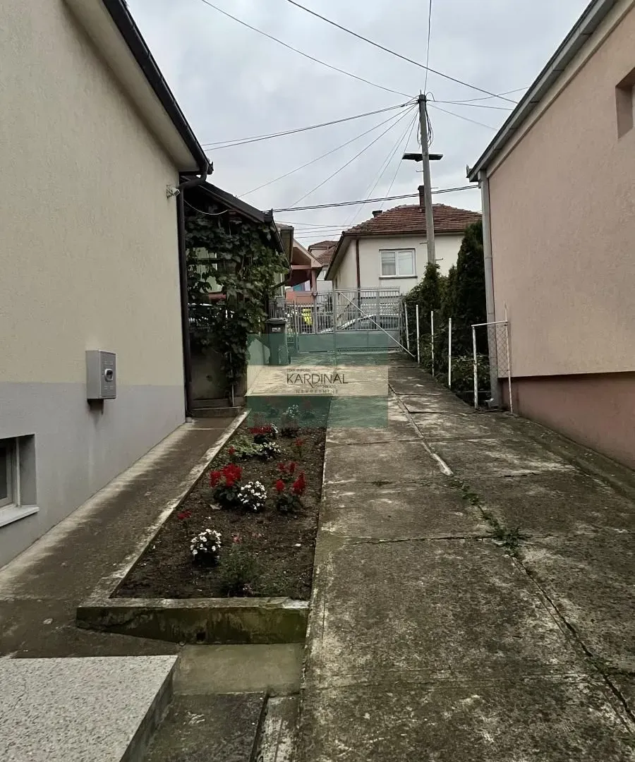Prodaja, kuća, 150m², Pivara, Kragujevac
