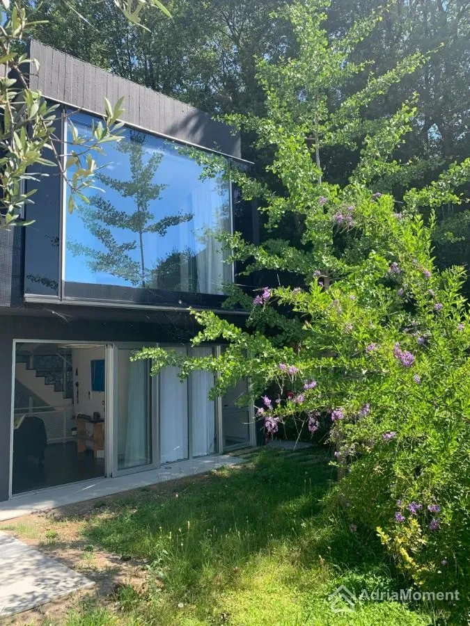 Sale, house, 350m², Prijevor, Budva