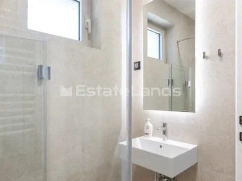 Izdavanje, jednosoban stan, 50m², Tripovići, Tivat - image 7