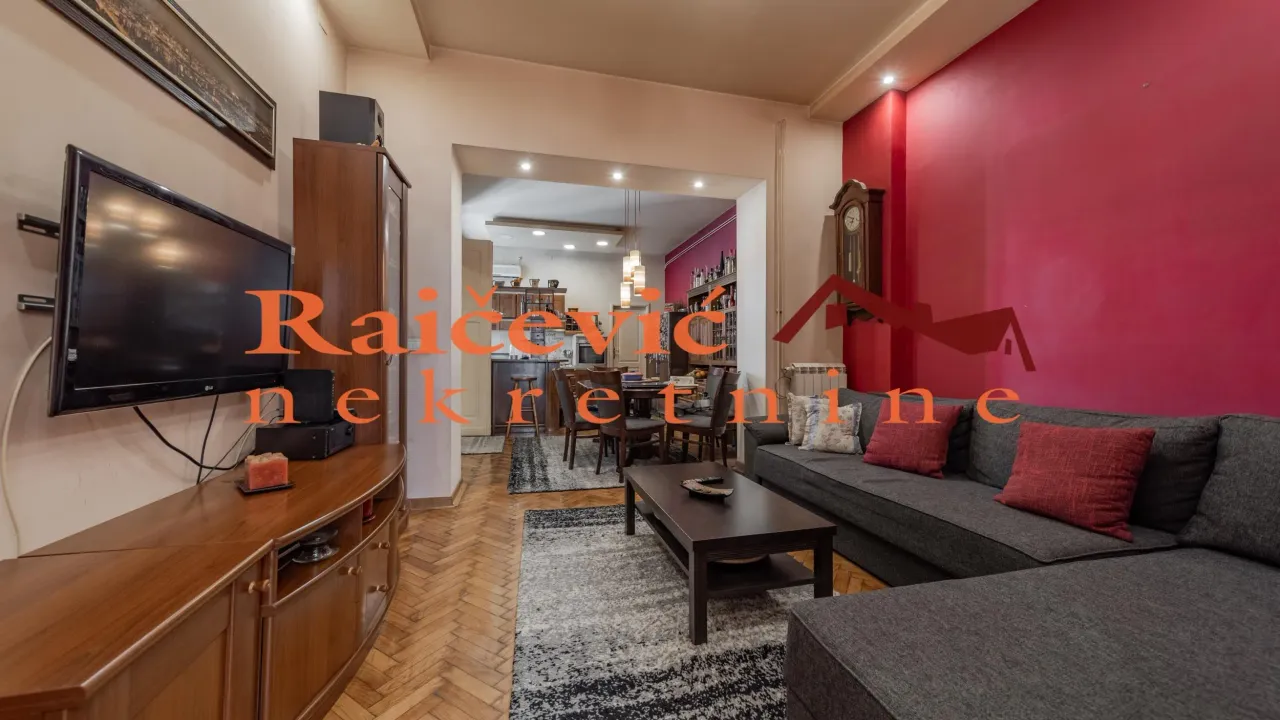 Prodaja, trosoban stan, 86m², Cvetni Trg, Vračar Sve Podlokacije