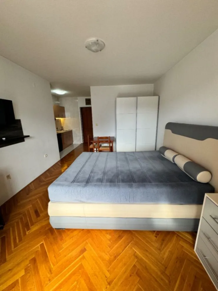 Stan-na-dan, garsonjera, 35m², Bar, Crna Gora