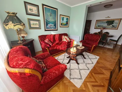 Rent, two bedroom apartment, 65m², Stara Varoš, Podgorica - image 3