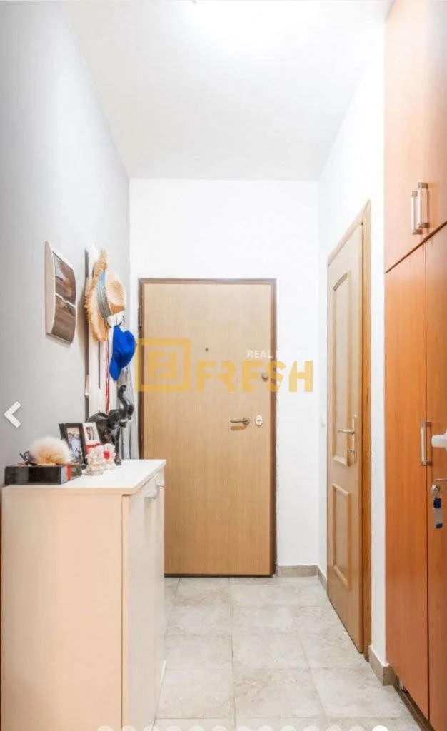 Sale, two bedroom apartment, 106m², Tivat, Crna Gora