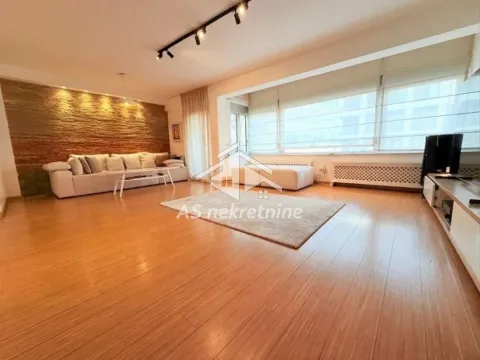 Rent, three bedroom apartment, 100m², Vračar Hram, Vračar Sve Podlokacije