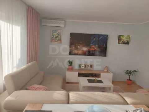 Prodaja, trosoban stan, 110m², Centar, Tivat - image 5