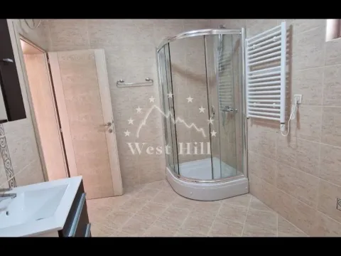 Sale, one bedroom apartment, 45m², Bečići, Budva - image 16