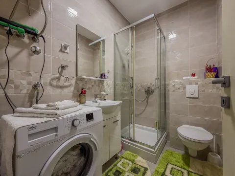 Prodaja, jednosoban stan, 38m², Velji Vinogradi, Budva - image 8