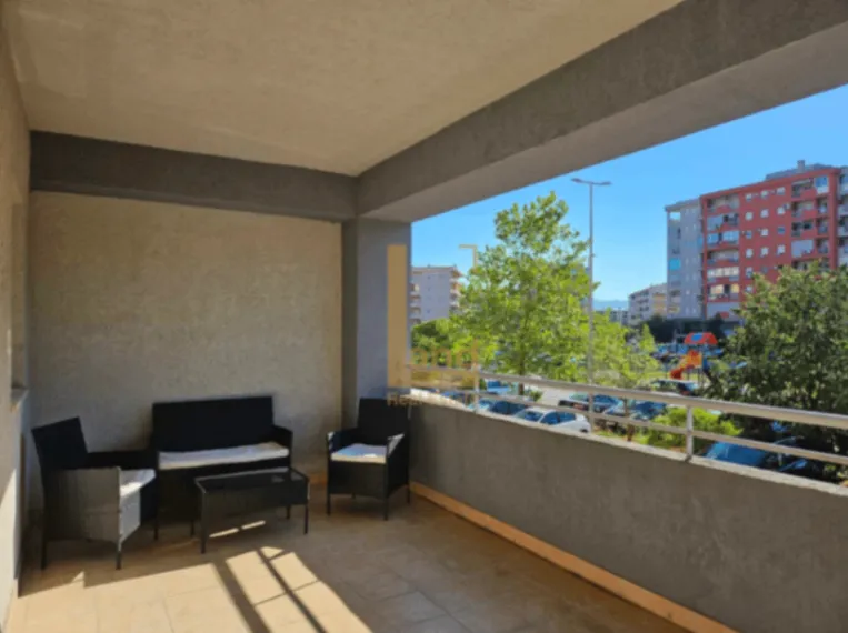 Prodaja, dvosoban stan, 85m², City Kvart, Podgorica