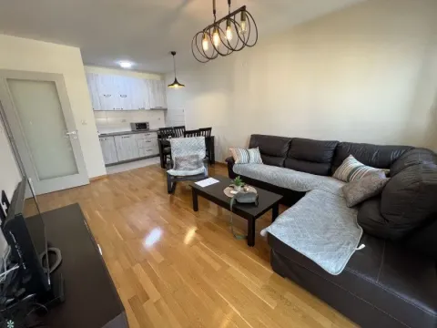 Rent, two bedroom apartment, 64m², Stari Aerodrom, Podgorica - image 2
