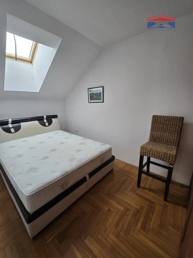 Izdavanje, dvosoban stan, 59m², Socijalno, Novi Sad Sve Podlokacije
