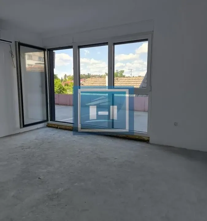 Sale, one bedroom apartment, 62m², Centar, Ćuprija