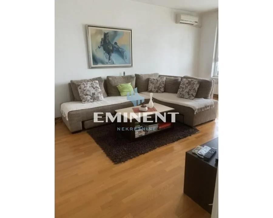 Izdavanje, dvosoban stan, 61m², Novi Beograd Blok 67, Novi Beograd Sve Podlokacije