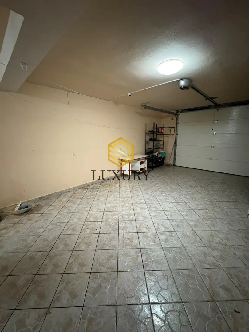 Rent, house, 35m², Zlatica, Podgorica