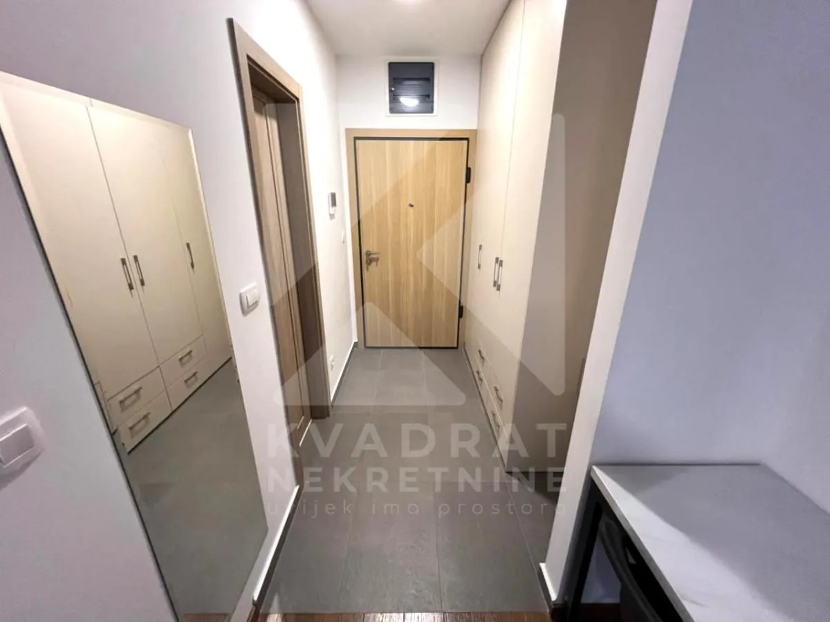 Rent, studio apartment, 30m², Master Kvart, Podgorica
