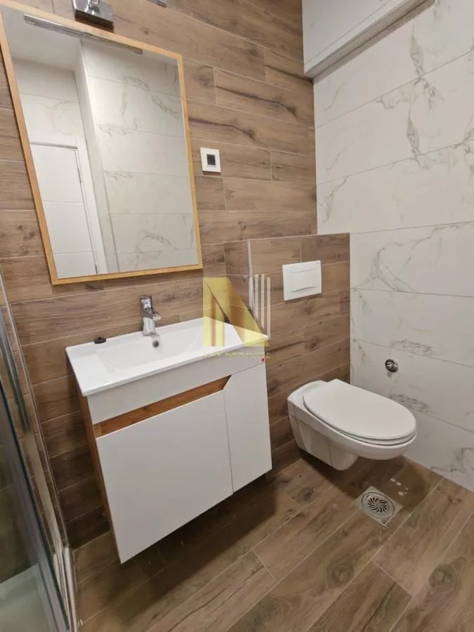 Izdavanje, jednosoban stan, 41m², Petrovaradin, Novi Sad