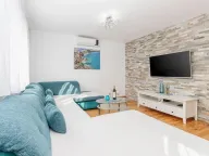 Izdavanje, dvosoban stan, 70m², Dumidran, Tivat - image 17