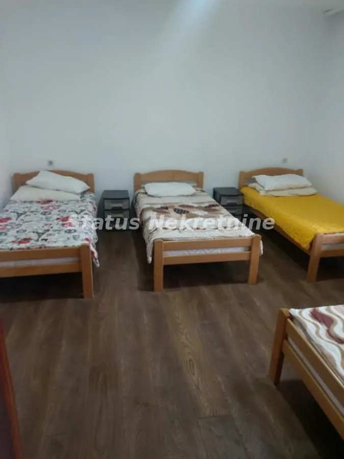 Prodaja, kuća, 261m², Inđija, Srbija