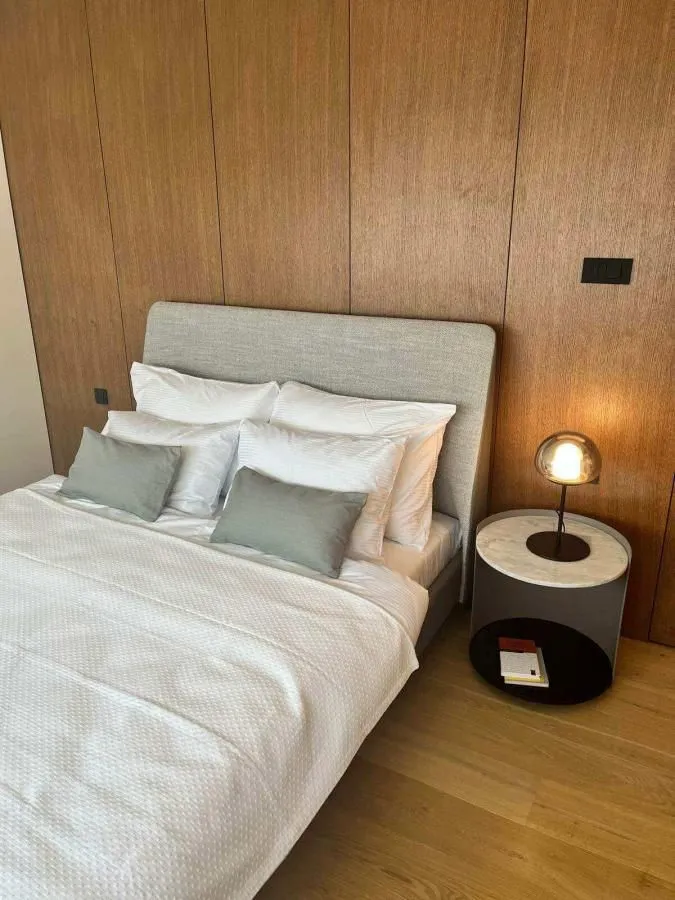 Izdavanje, trosoban stan, 162m², Stari Grad, Beograd
