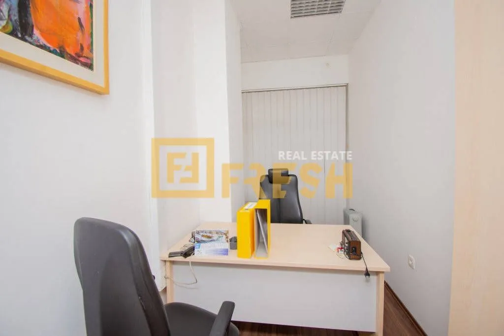Sale, office space, 135m², Gintaš, Podgorica