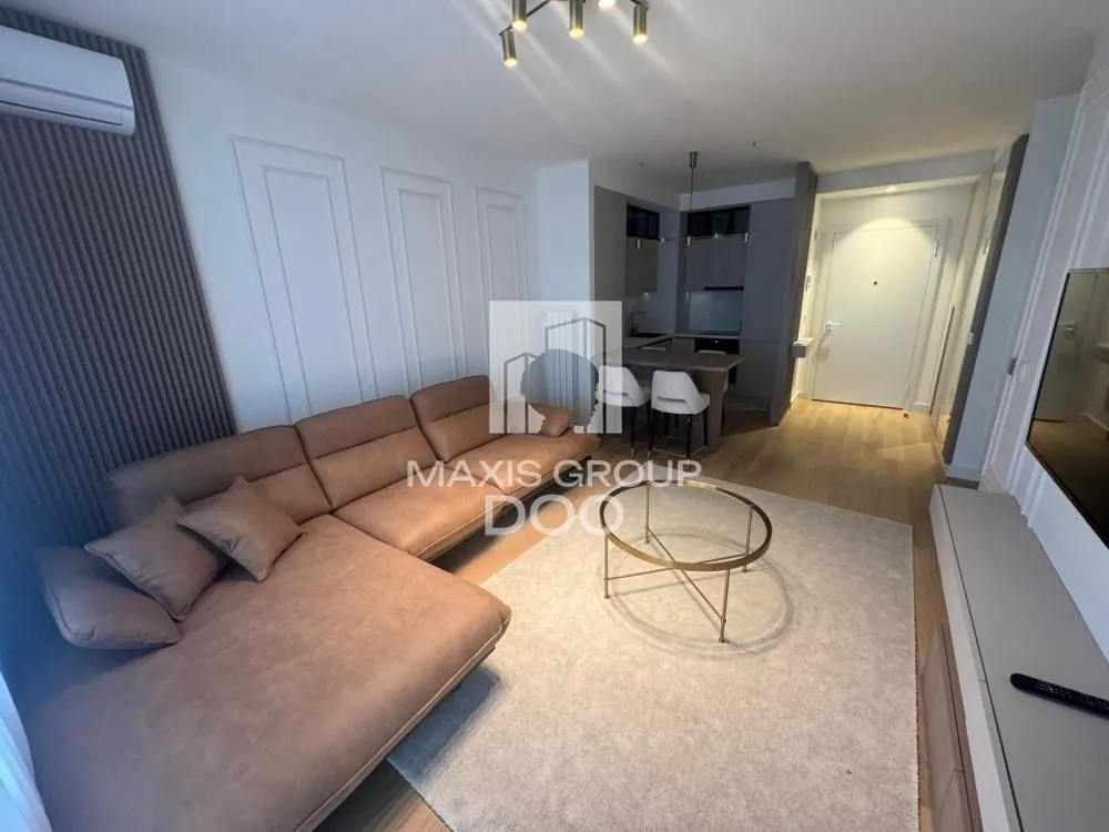 Rent, three bedroom apartment, 74m², Savski Venac, Beograd