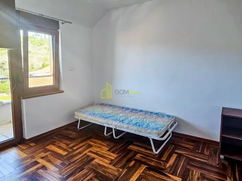 Sale, five bedroom apartment, 175m², Gorica C, Podgorica - image 6