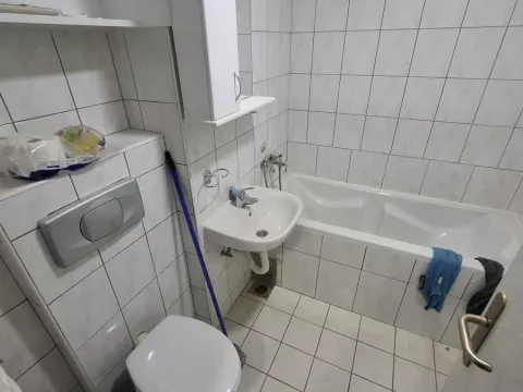 Izdavanje, dvosoban stan, 56m², Novo naselje, Novi Sad - image 7