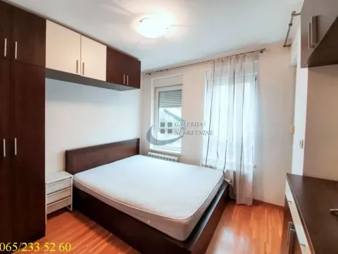 Prodaja, trosoban stan, 57m², Južni Bulevar, Vračar Sve Podlokacije - image 9