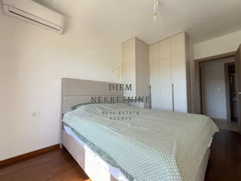 Rent, two bedroom apartment, 70m², Master Kvart, Podgorica - image 12