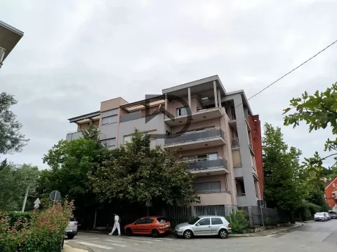 Izdavanje, stan, 155m², Gorica C, Podgorica - image 22