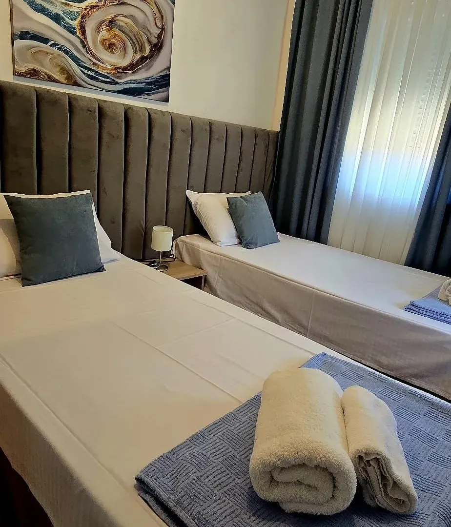 Prodaja, ugostiteljski objekat, 400m², Lastva Grbaljska, Kotor