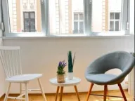 Izdavanje, trosoban stan, 80m², Stari Grad, Beograd - image 12