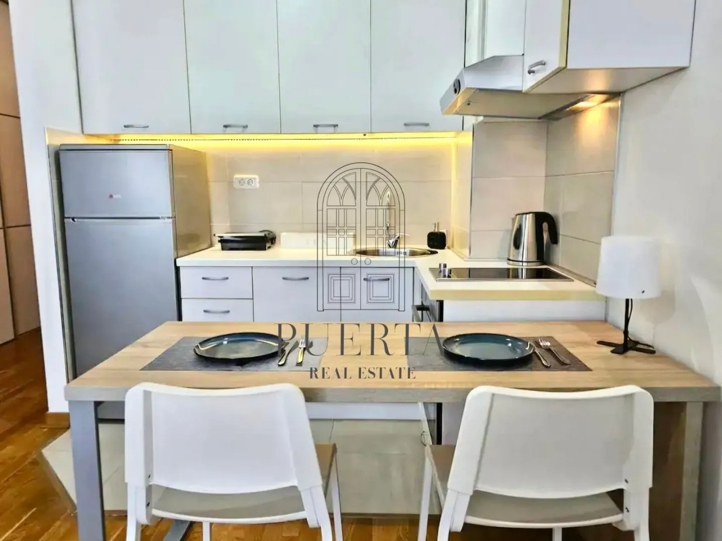Rent, studio apartment, 29m², City Kvart, Podgorica
