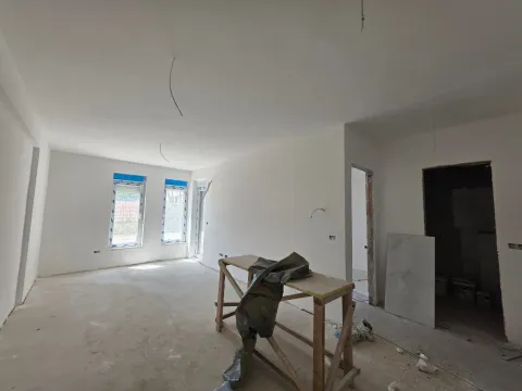 Prodaja, jednosoban stan, 42m², Budva, Crna Gora - image 17