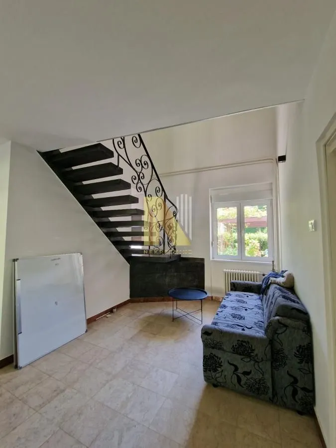 Rent, office space, 200m², Spens, Novi Sad Sve Podlokacije