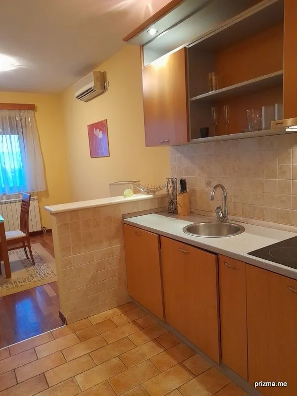Prodaja, trosoban stan, 119m², Pobrežje, Podgorica
